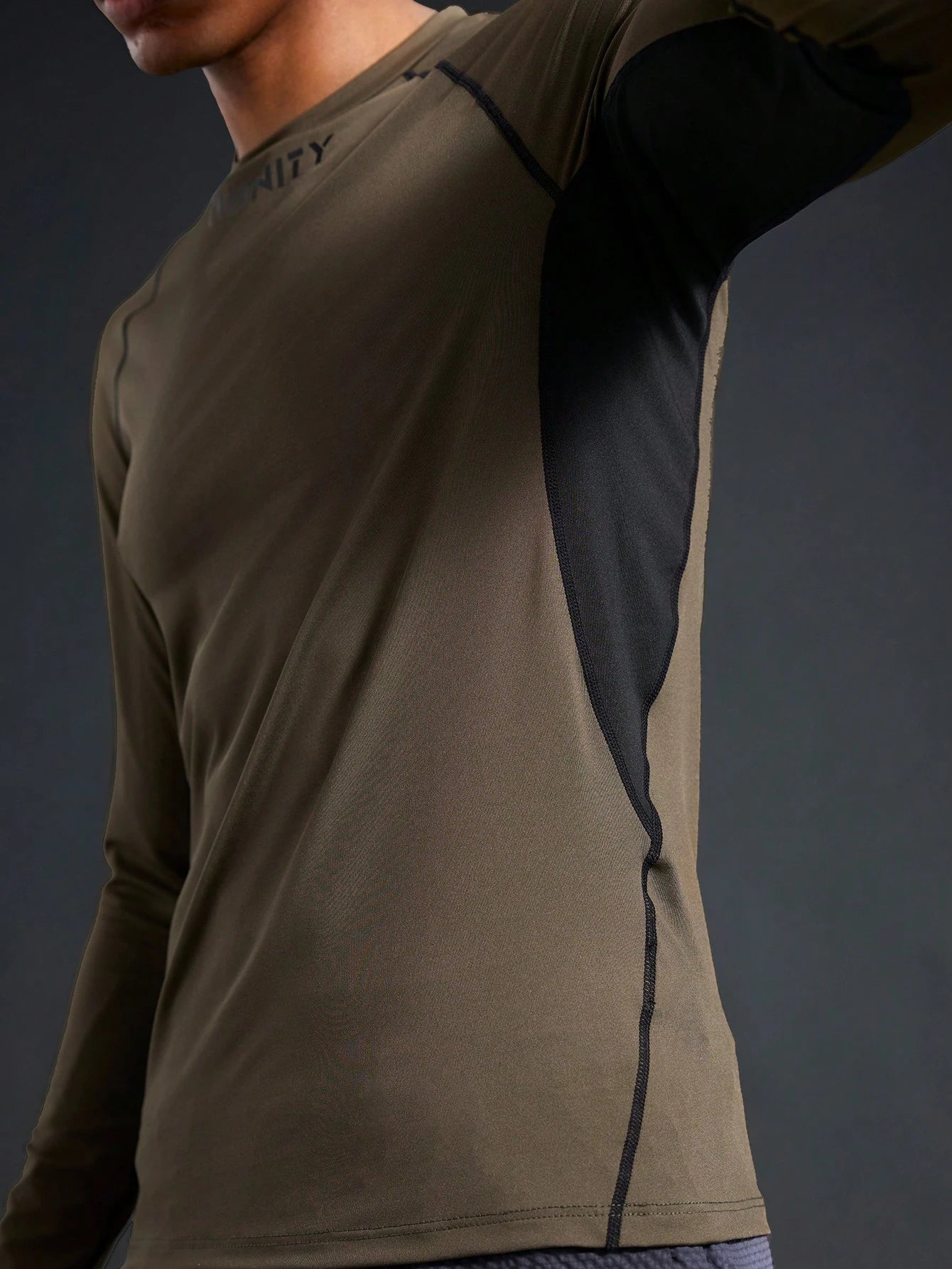 Camiseta Manga longa Basic Triunity