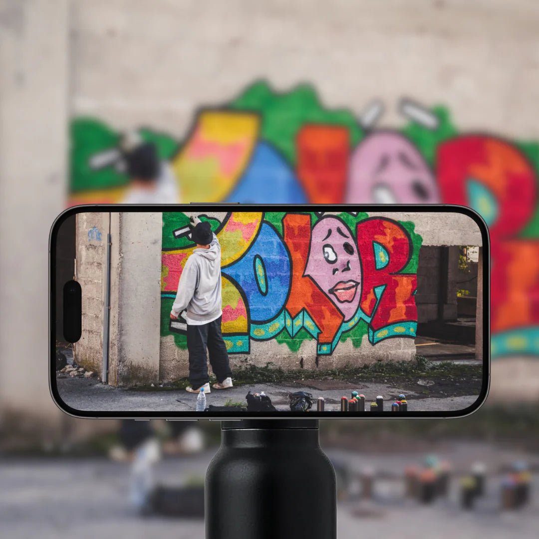 Garrafa Térmica com Suporte para Celular Dual Basic